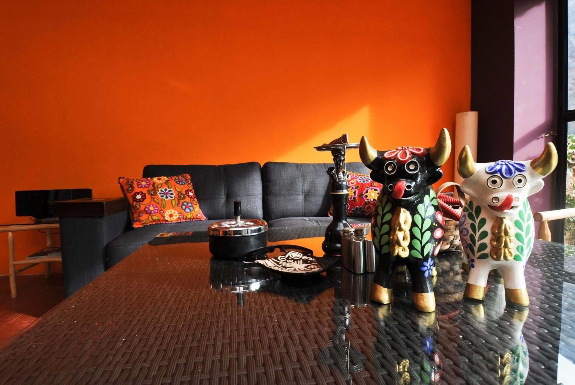 ホテル Casa De La Chola オランテイタンボ エクステリア 写真