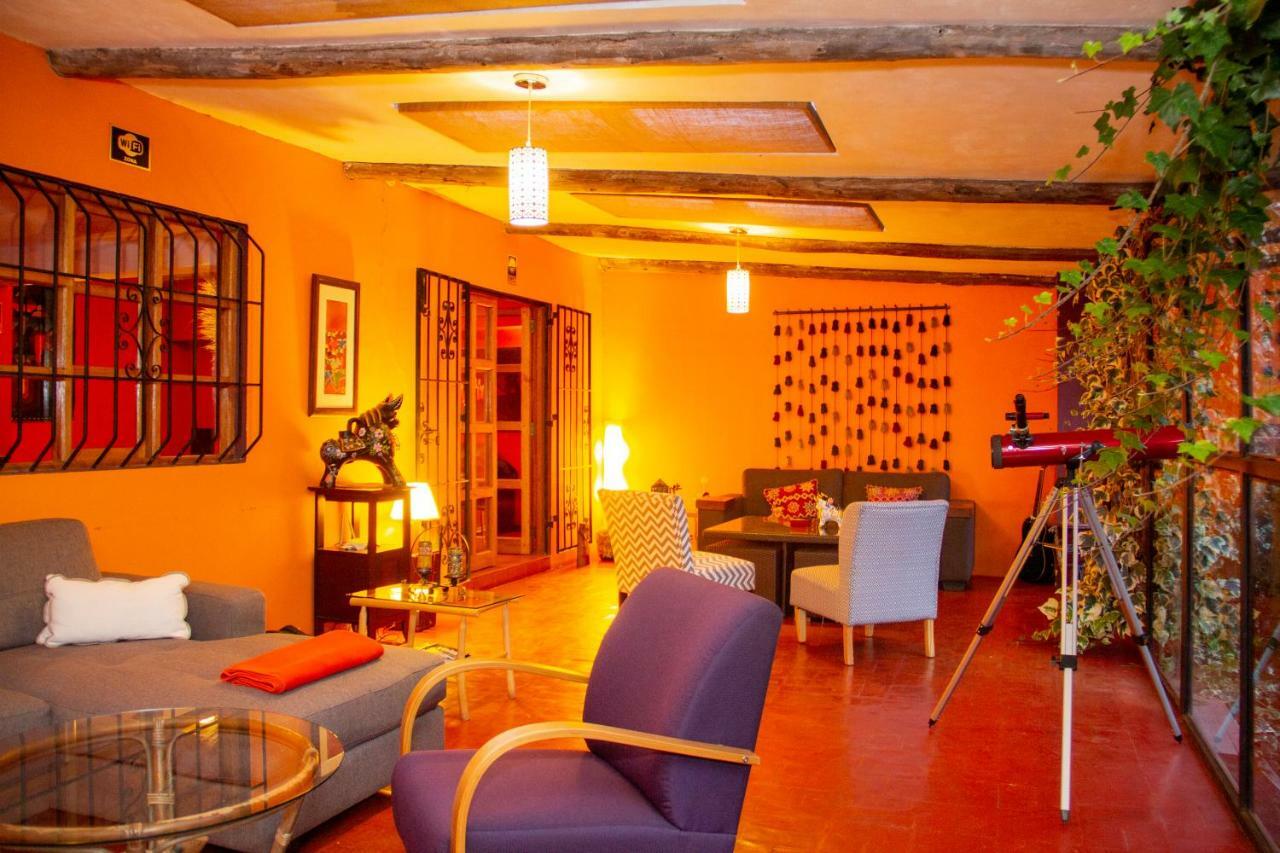 ホテル Casa De La Chola オランテイタンボ エクステリア 写真